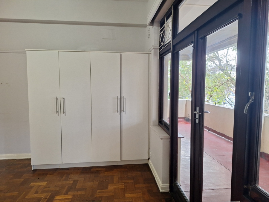 To Let 3 Bedroom Property for Rent in Kenilworth Western Cape